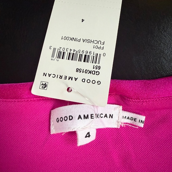 GOOD AMERICAN NWT Compression Shine Tube Dress - Picture 6 of 8